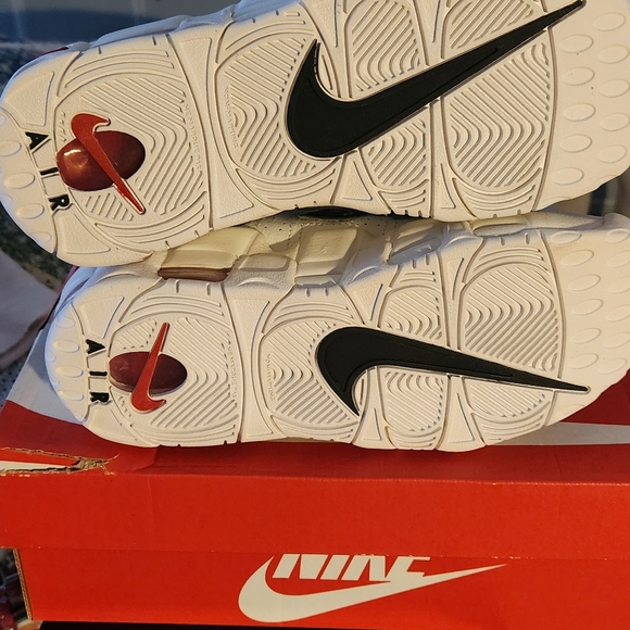 Nike Uptempo - Picture 7 of 12